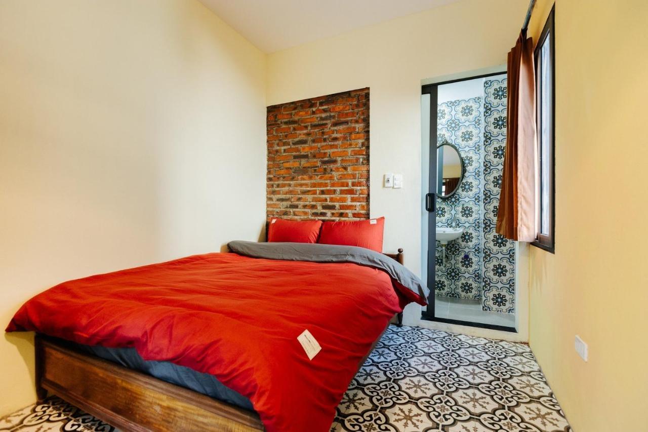Nusmile Home & Travel 22 Hang Non, Old Town Hanoi Bagian luar foto